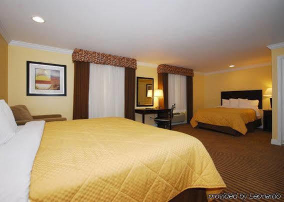 Quality Inn Near Mountain Creek Vernon Εξωτερικό φωτογραφία